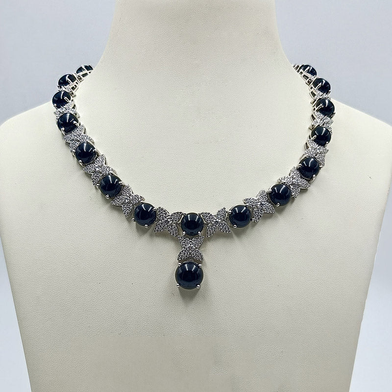 Black Onyx Round Necklace